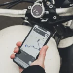 Beeline Moto 2 Silver Using App