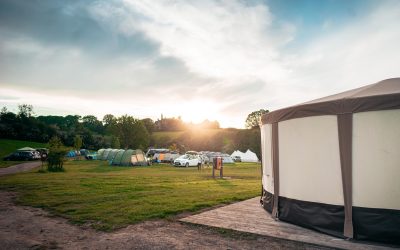 Hopleys Family Campsite Yurts
