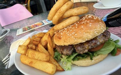 Route 1033 Cafe Burger