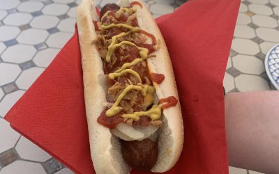 Yr Hen Efail Hotdogs