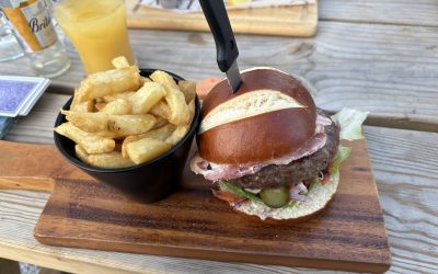 The Smugglers Beach Bar and Kitchen Burger